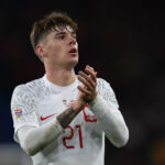 Kłopoty bogactwa na… skrzydłach? Tak, na skrzydłach